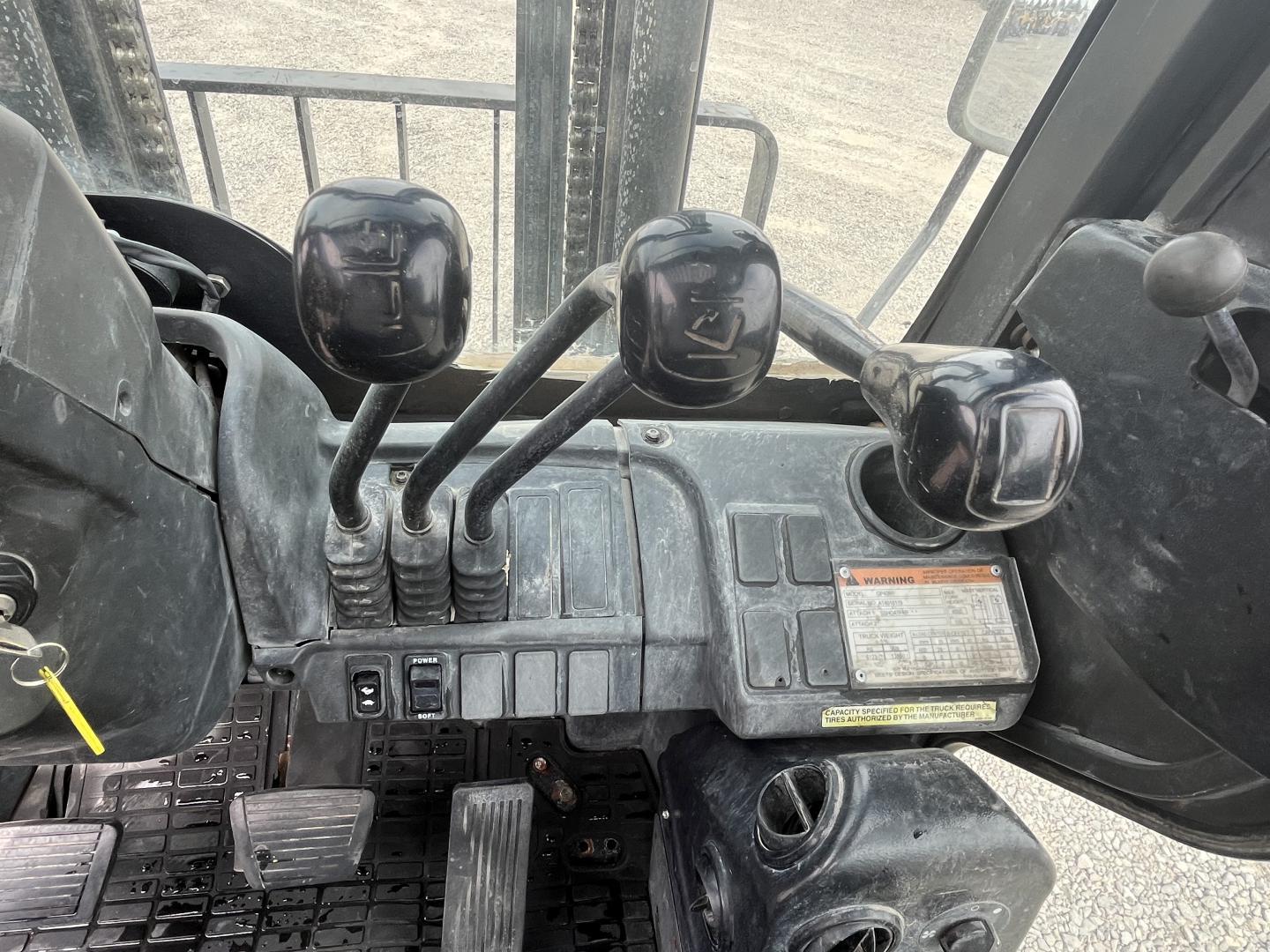 ./imagenes/INVOICE/2019/17987/MONTACARGAS CATERPILLAR GP40N1 (24).JPG